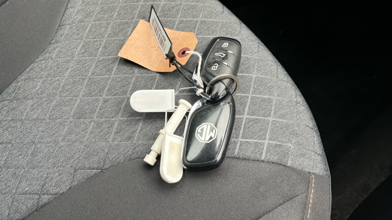 MG HS 1.5 T-GDI SE 5dr DCT Petrol Hatchback